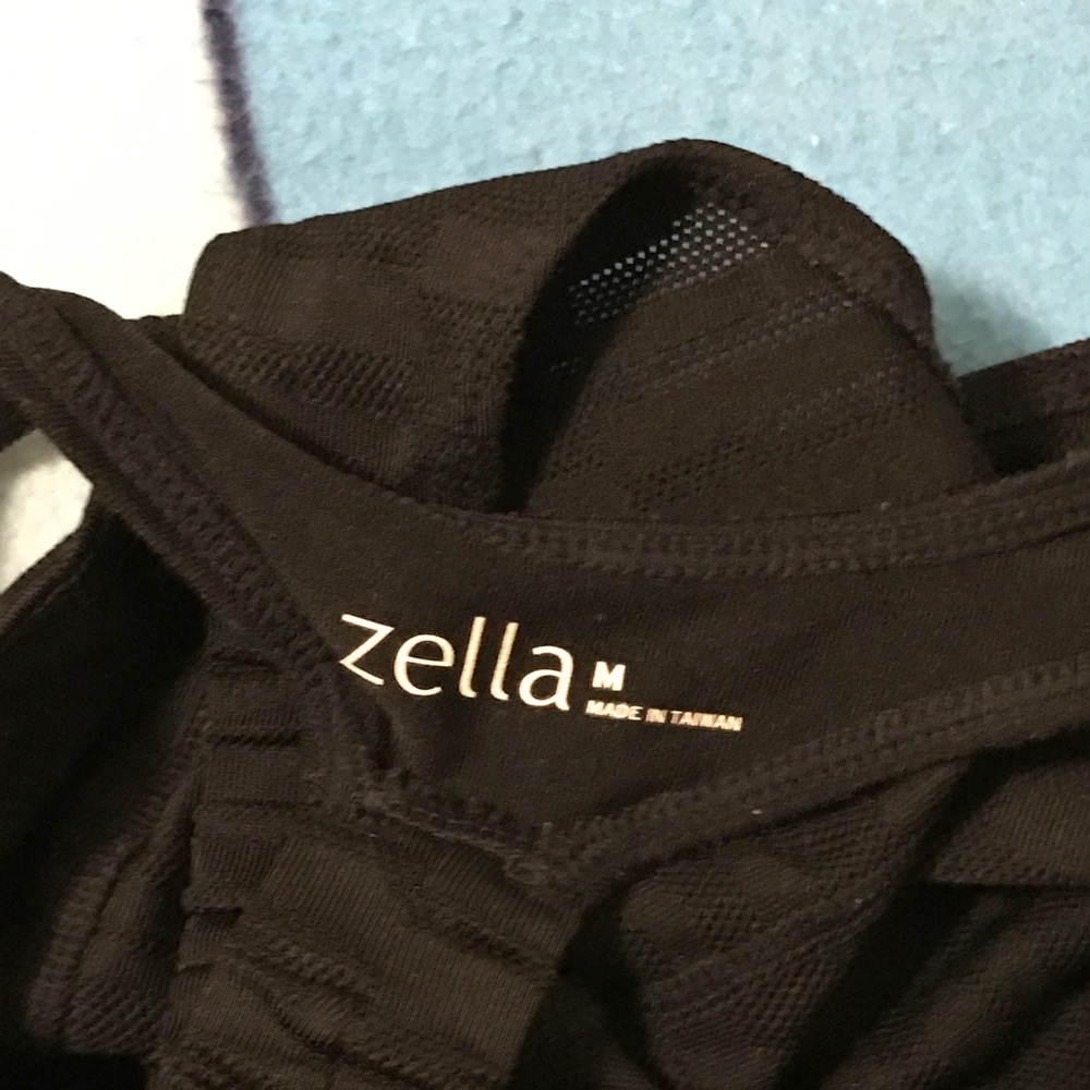 Zella - Picture 3 of 5